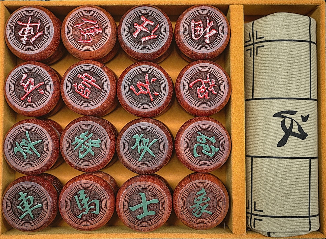 麻将游戏大厅全息战报：读懂星舰牌桌上的流光密语